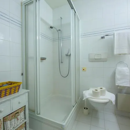Apartman Maraini Elegante - Happy *
